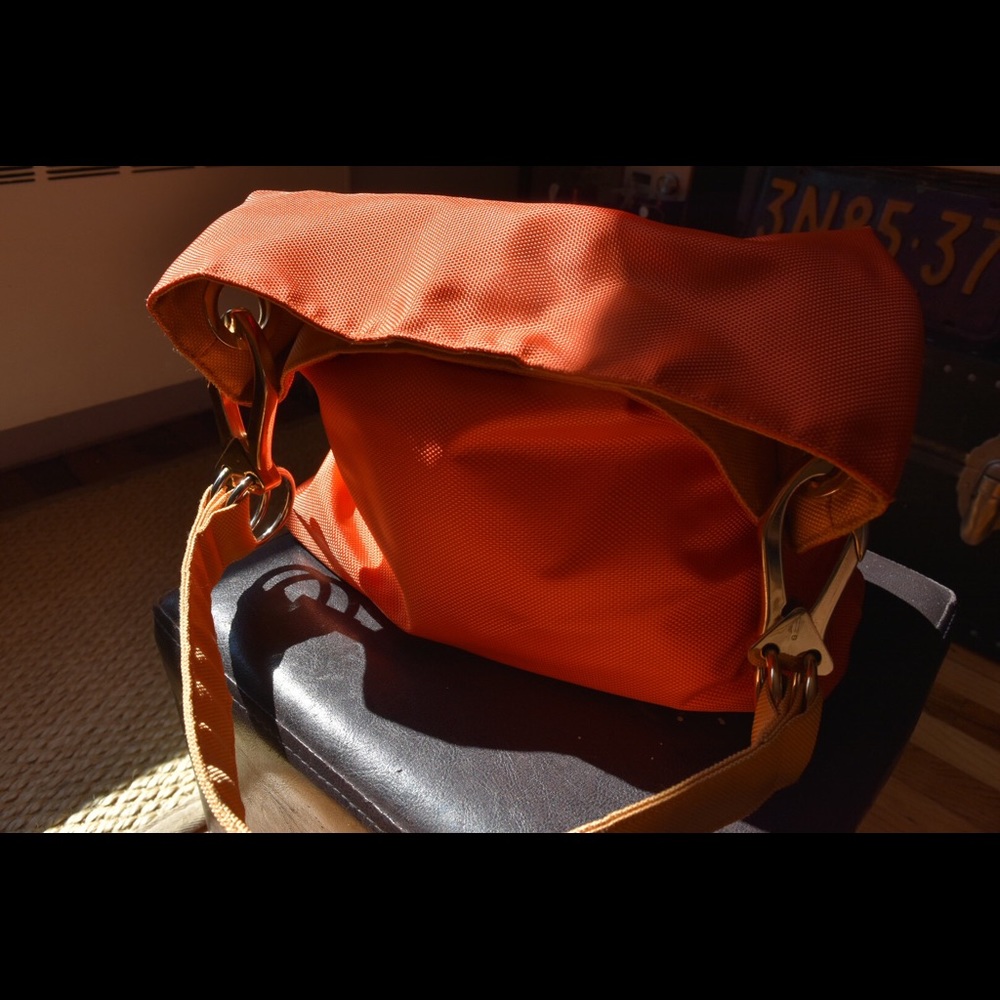 Beautiful 2-side Handbag